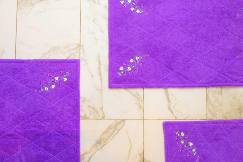 "Elysium Embroidered Bathroom Towels and Rugs Set" - Lavandeo - Image 8