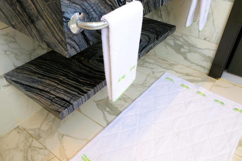 "Elysium Embroidered Bathroom Towels and Rugs Set" - Verdeo - Image 6